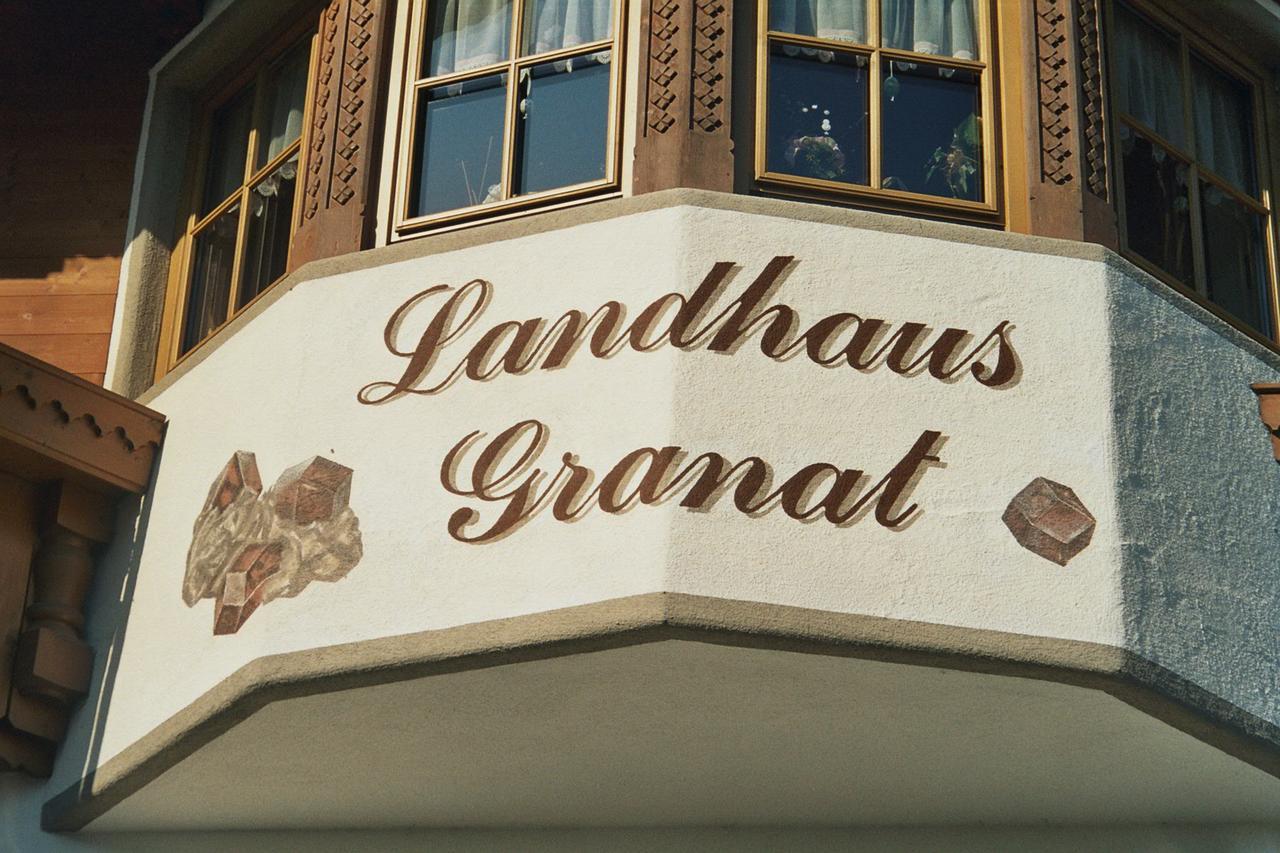 Landhaus Granat Майрхофен Экстерьер фото