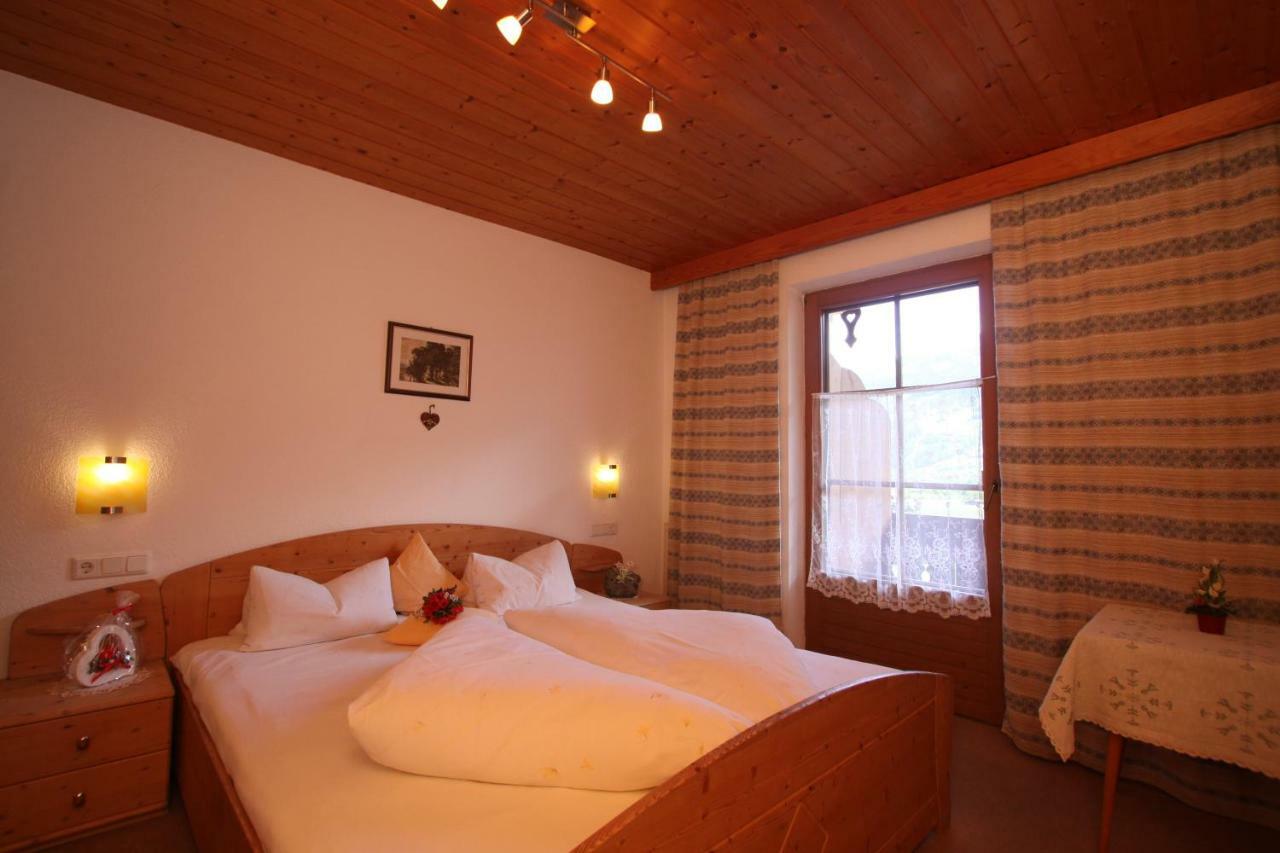 Landhaus Granat Майрхофен Экстерьер фото